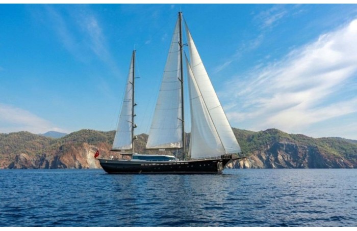 38M Luxury Sailing Yacht